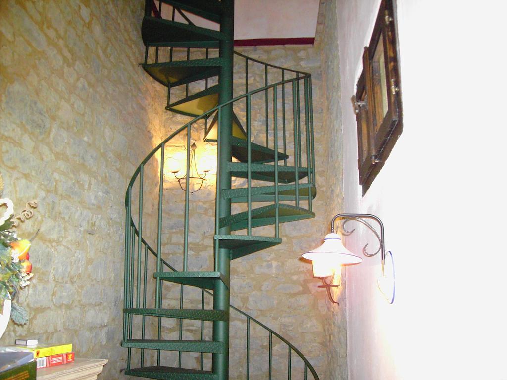 Molino Di Bombi Villa Castellina in Chianti Oda fotoğraf